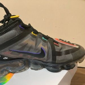 I’m selling Air Vapormax SE 2019